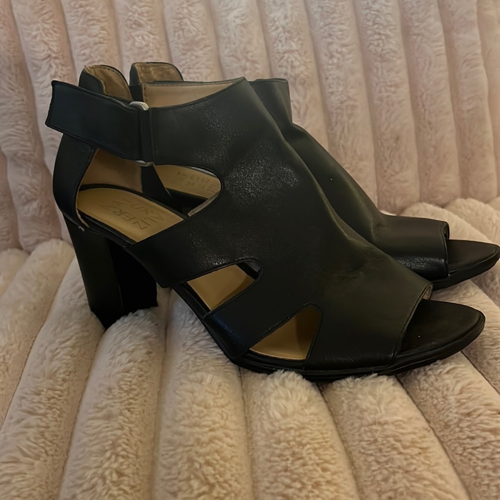 Black heels
